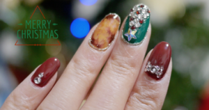 クリスマスにぴったりな冬ネイル『クリスマスツリーネイル』